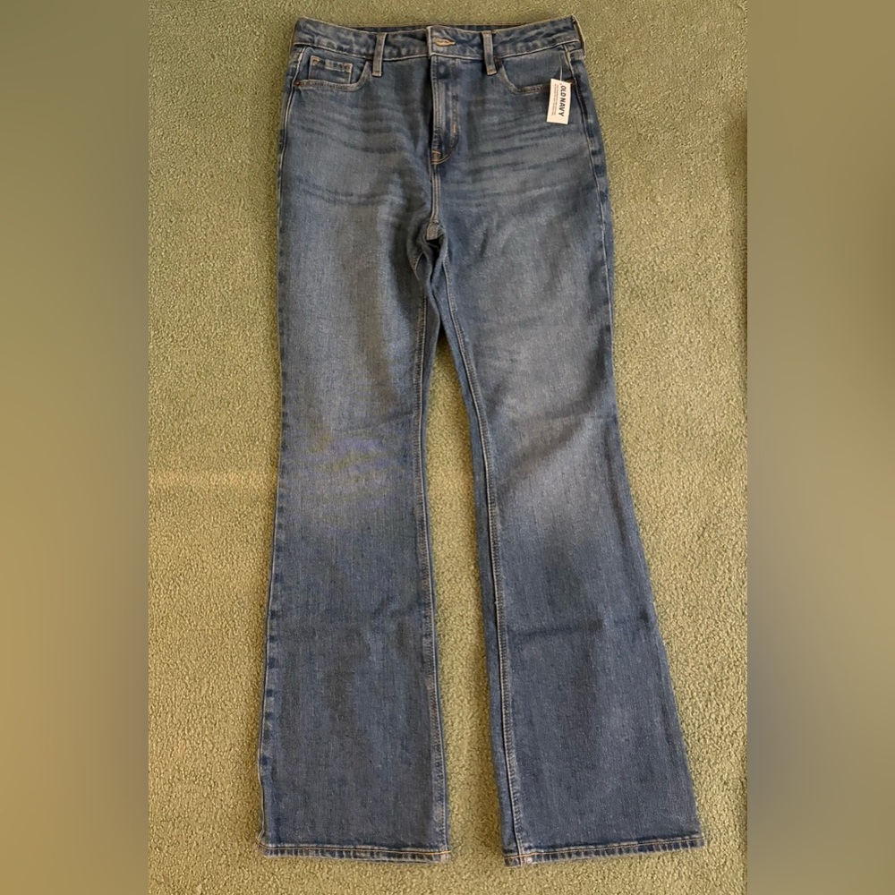 Old Navy Women's Flare Jeans in Blue